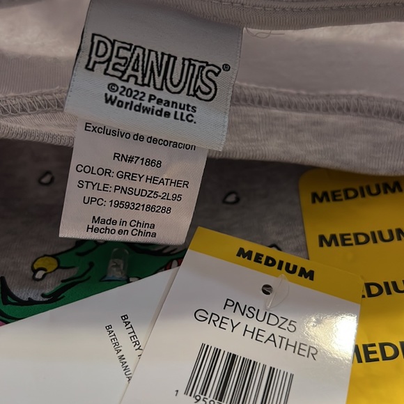 Peanuts Ladies Light Up Sweatshirt - Picture 9 of 9